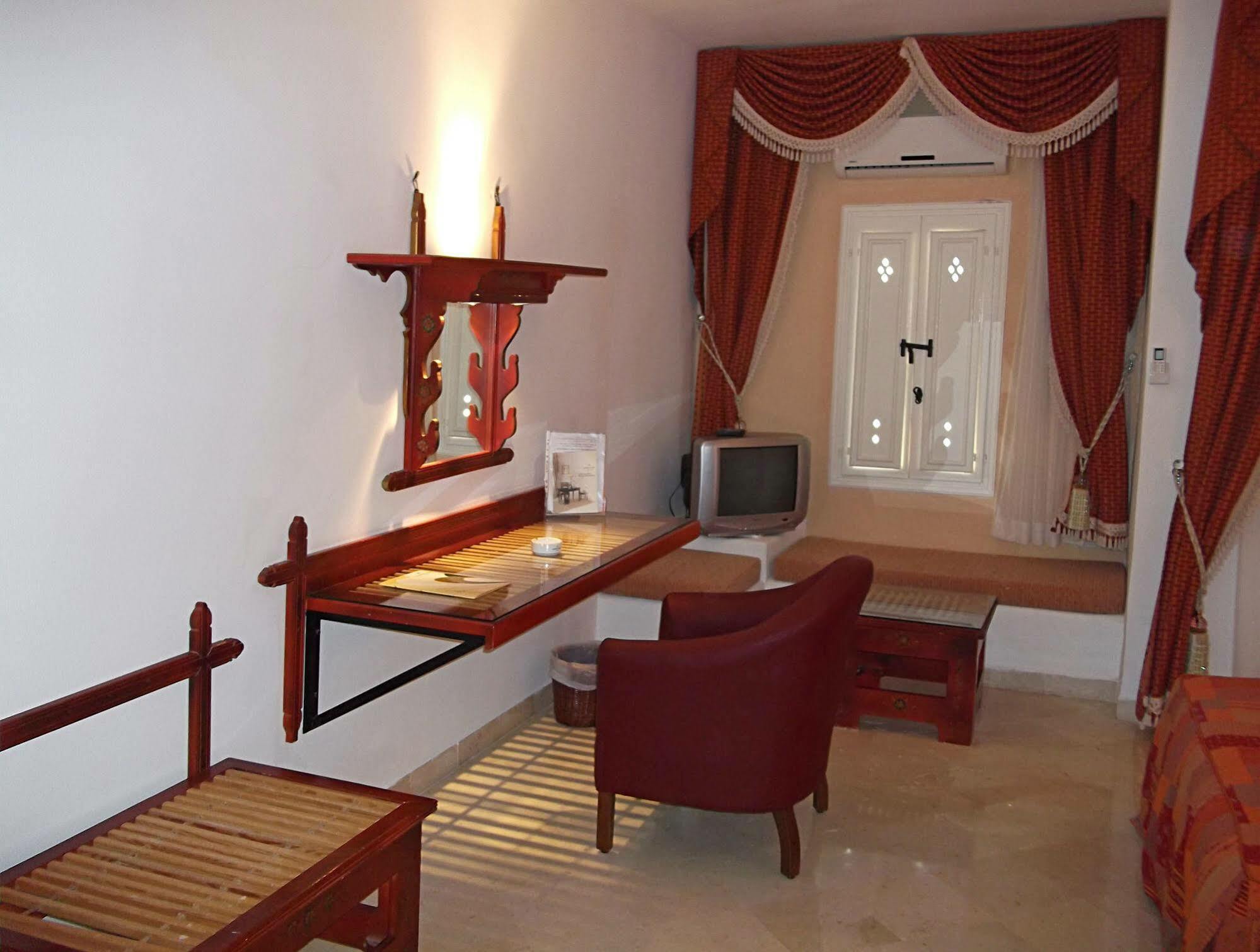 Sun Palm Douz Hotel ภายนอก รูปภาพ